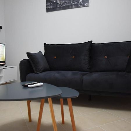 Click Apartments - Tirana Esterno foto